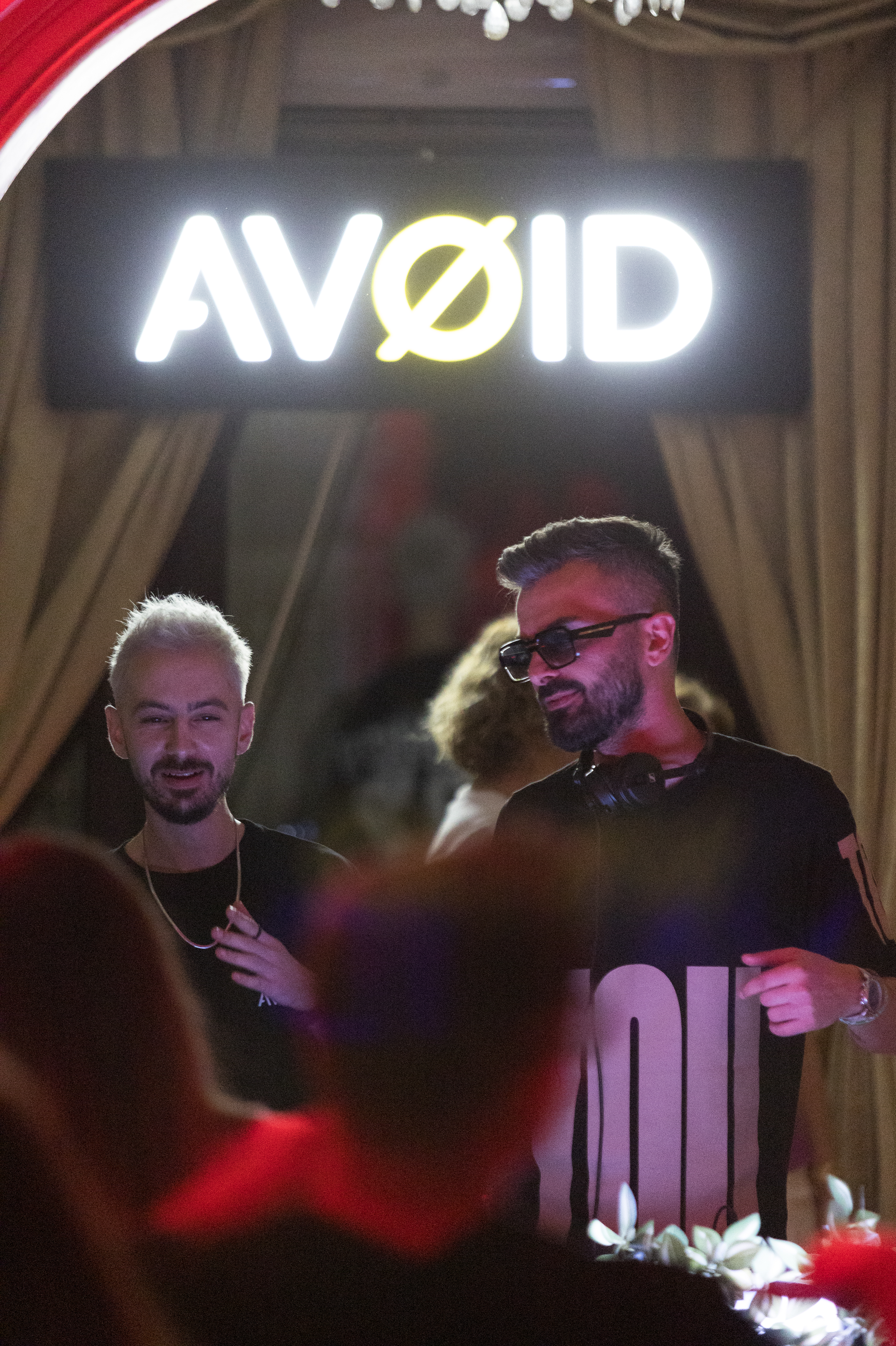 AVØID — AVØID Ordinary Nights